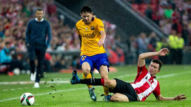 The FC Barcelona follows very attentive to the central Laporte