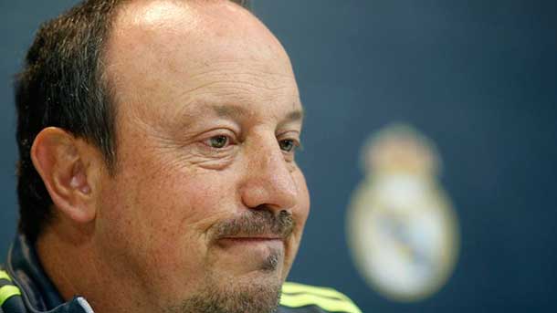 Rafa Benítez returned to Madrid between cries of “Resignation!”