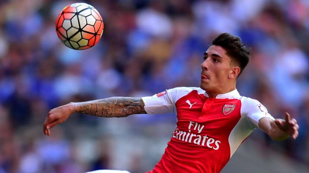 Héctor Bellerín: “Always I fixed me a lot in Dani Alves”