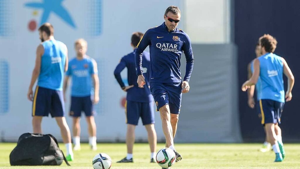 The double licking that has thought Struggle for the turn to the “hack”