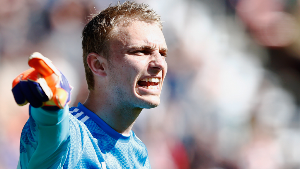 Meeting Cillessen-Ajax for recalar already in the FC Barcelona