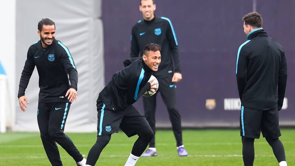 Douglas denies  to leave  traspasado of the Barcelona