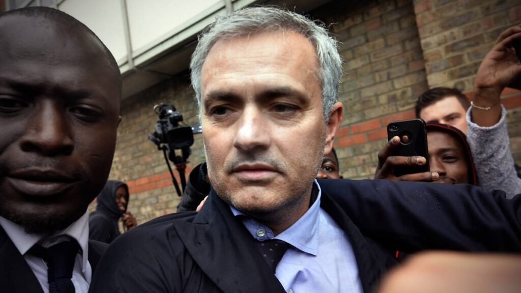 They loom with putting to Mourinho in the prison!