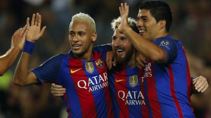 Which possibilities has the FC Barcelona to win the Champions League 2016-17?