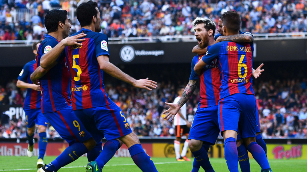 Competition attacks to the players of the FC Barcelona!