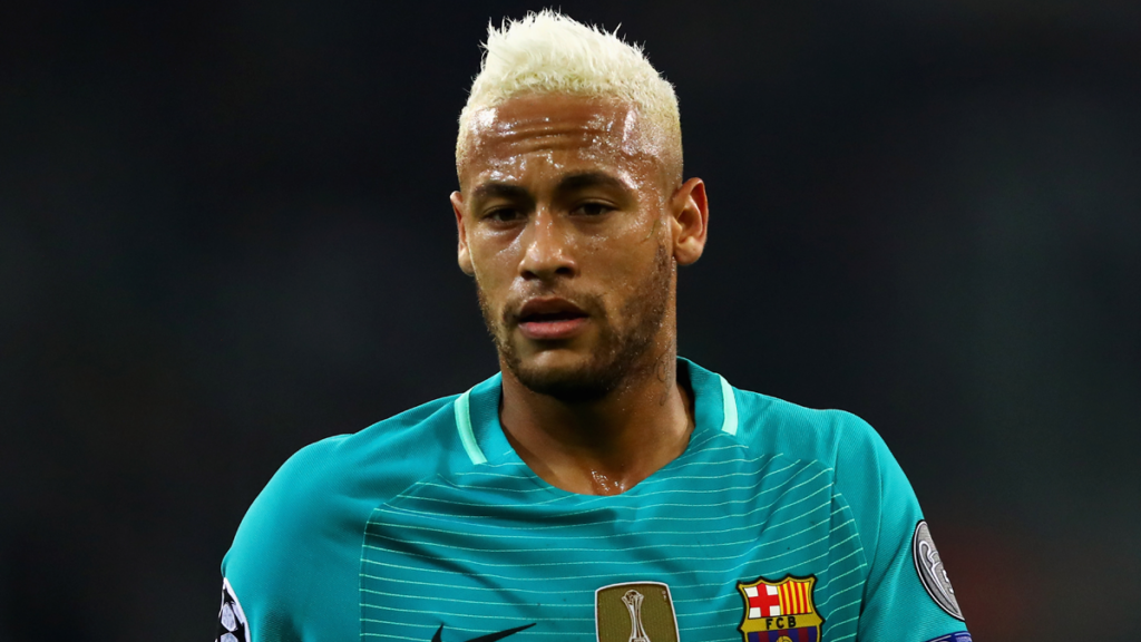 Neymar Travelled to Brazil beside a player with orbit Barça