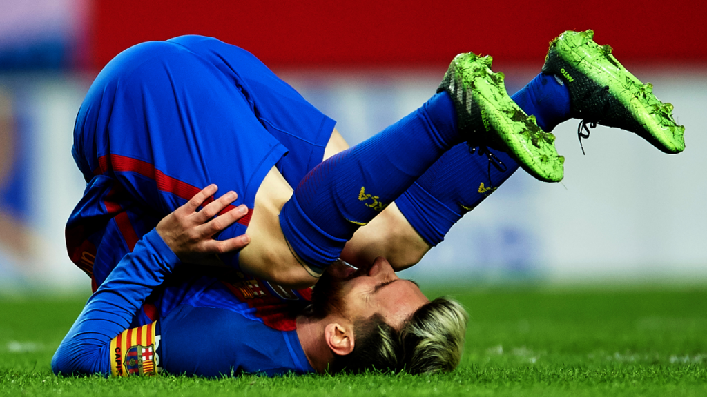 SURPRISE: Unexpected drop of Messi against the Málaga!