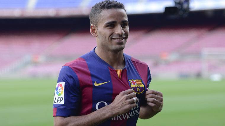 BOMB: Douglas is now the side preferred for the Barça!