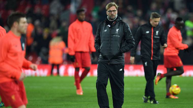 The mysterious presence of the Liverpool in the Barça-Gladbach