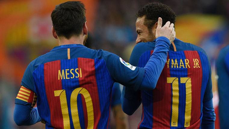 GENIUS: Wonder of Messi to equalise to Suárez in the “Pichichi”