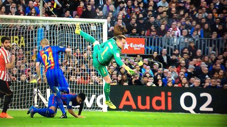 Rafinha Finish sangrando when cutting  with Ter Stegen