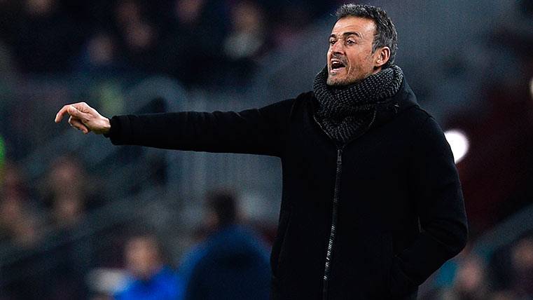 The international press, astonished in front of the exit of Luis Enrique