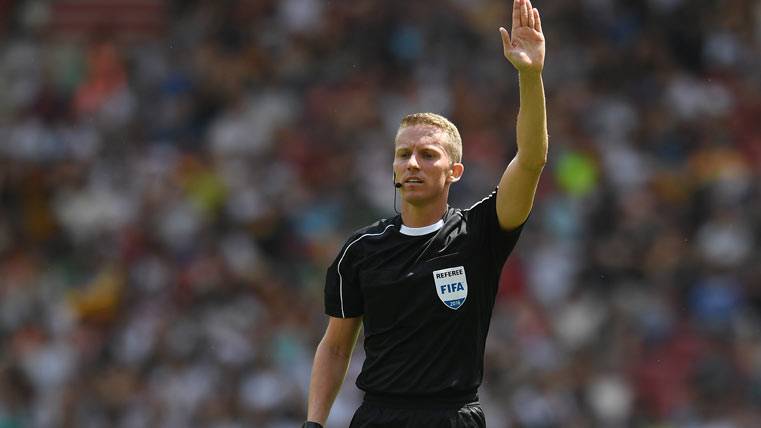 CONFIRMED: The referee of the Madrid-Barça, the one of the theft of the Villamarín