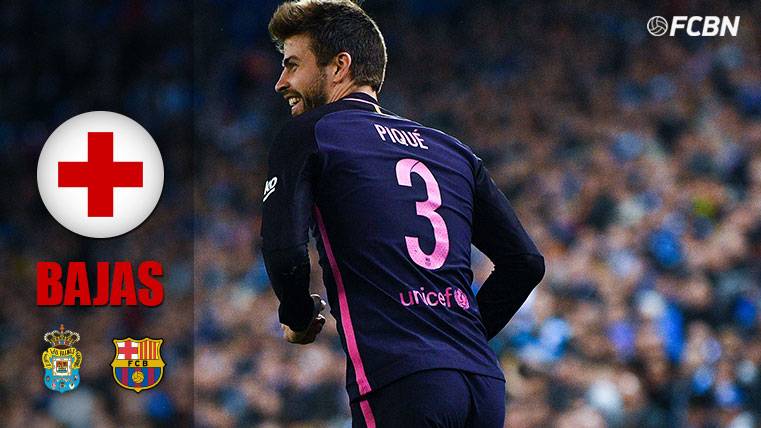 The FC Barcelona, with the defence in picture in front of The Palms