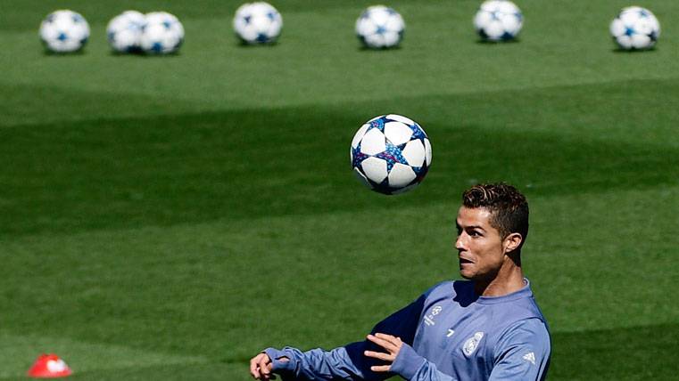 Cristiano Ronaldo spoke of his grave problems with Inland revenue