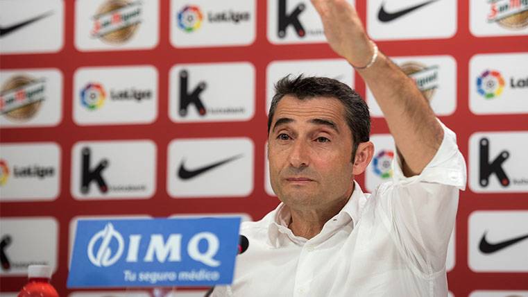 Ernesto Valverde  ‘wet’ for the final of the Glass of Rey