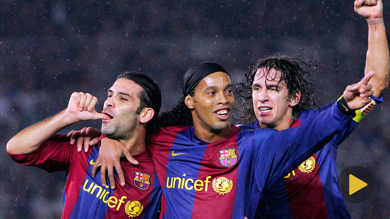 Ronaldinho Goes back to marvel to the Camp Nou: súper pipe