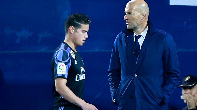 Manchester United and Real Madrid go back to argue by James