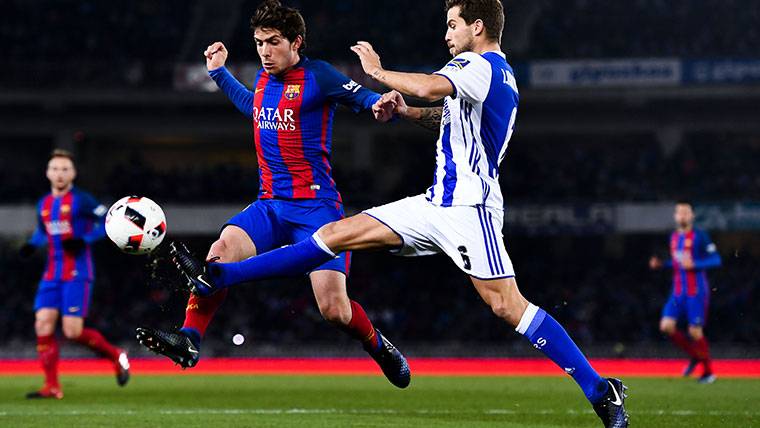 Íñigo Martínez neither arrived, and the fans does not trust Vermaelen