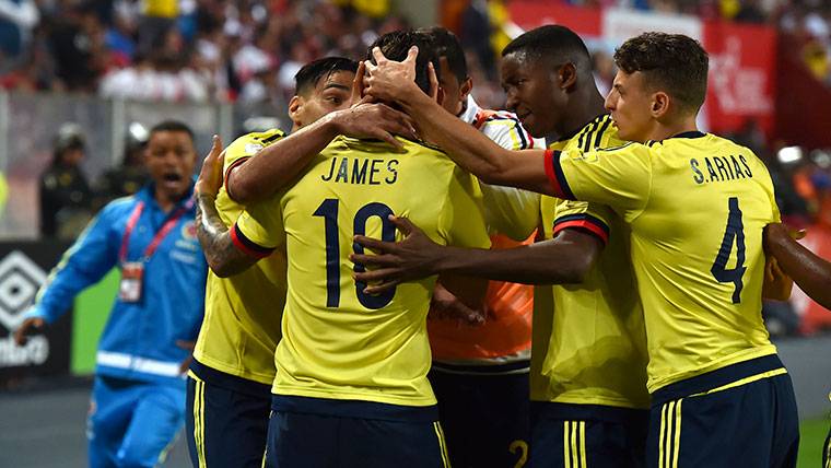 James follows showing in Colombia that it is a star