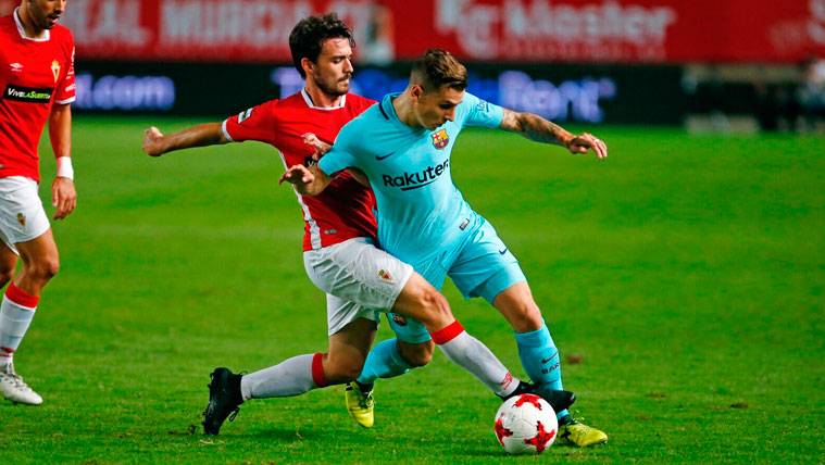 Digne Follows adding and leaves the anecdote in the New Condomina