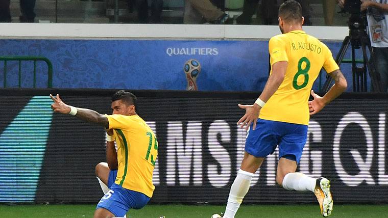 Paulinho, with the same goals that Neymar in fewer parties