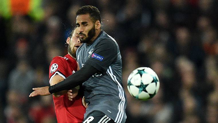 Douglas Pereira can go back to be of the Barcelona in January!