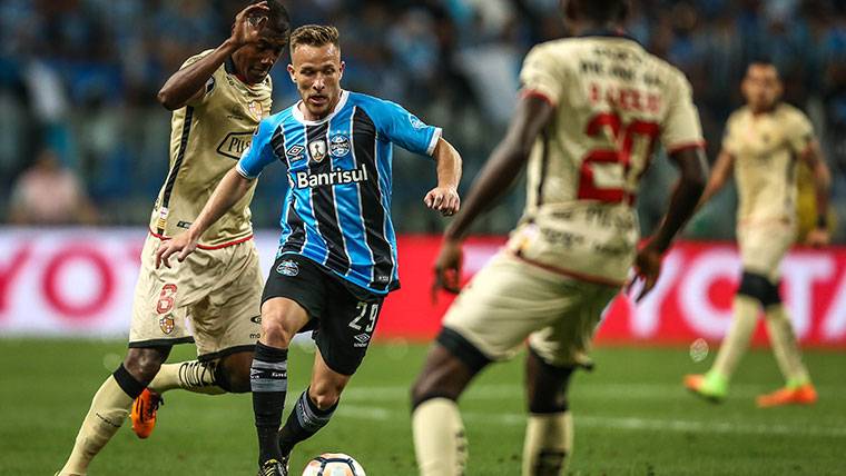BOMB: The Barça arrives to a principle of agreement by Arthur!