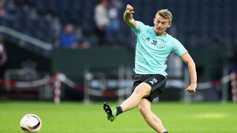 Peligra The signing of the promise ‘favourite’ of the FC Barcelona