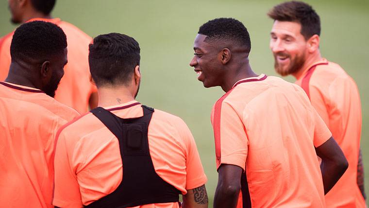 Leadership for Vermaelen and Dembélé in the train of the Barça