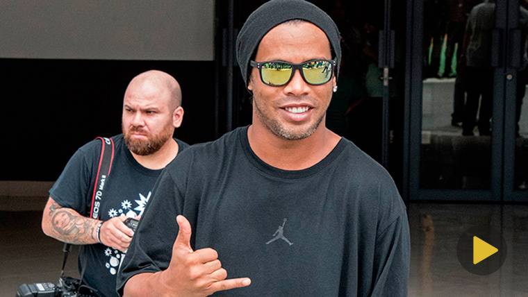 To this will devote  Ronaldinho Gaúcho after withdrawing  of the football!