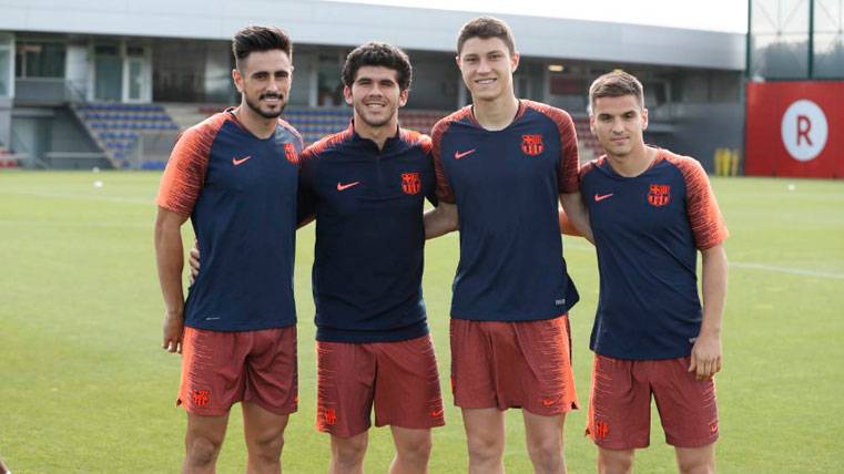 The solution for the problem of the central could be in the Barça B