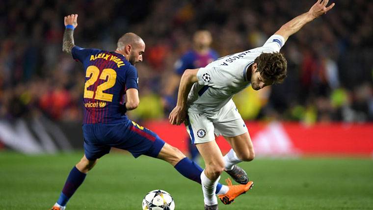 Valencia takes a decision on the signing of Aleix Vidal