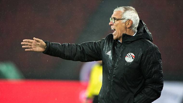 The technician of Egypt atiza to Bouquets on the injury of Salah