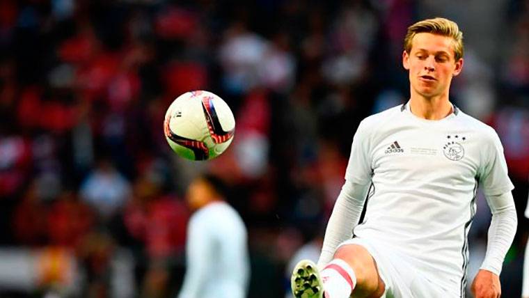 The Barça contrives the final strategy to do  with Of Jong