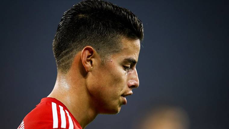 Crispación In Colombia by a headline that  mofa of James