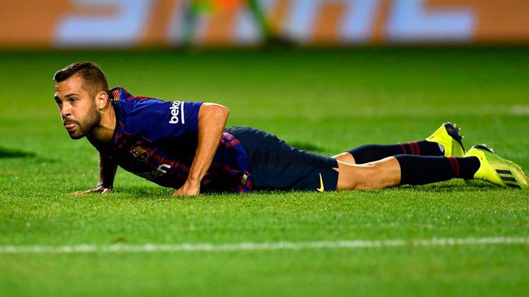 ATTENTION: The Barça only has a left side for the first team and another for the filial