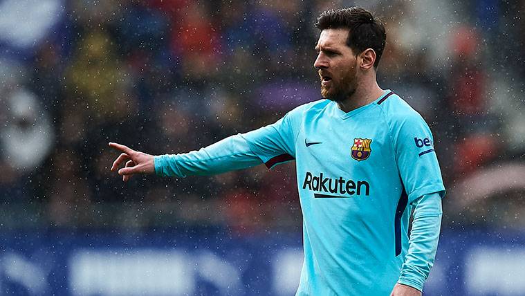 Leo Messi went back to expand his leaf of records in front of the Huesca