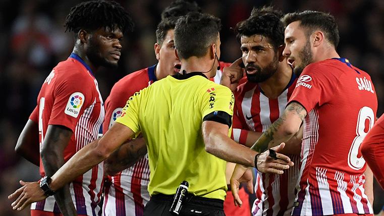 WITHOUT REMEDY: Diego Coast, expelled with red direct by his words to the referee!