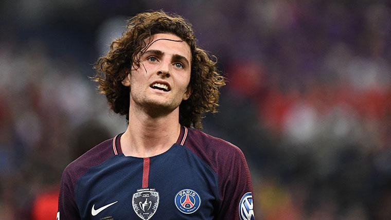 Hard sanction of the PSG to Adrien Rabiot by a ‘like’ to Patrice Evra
