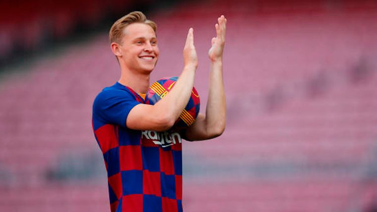 De Jong: “I would like to play with Neymar in Barcelona”