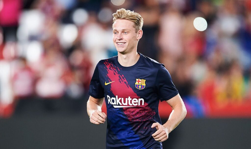 The polyvalence of Frenkie de Jong strengthens his role in Barça
