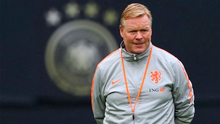 The clause of Koeman to go to Barça would have an expiring date