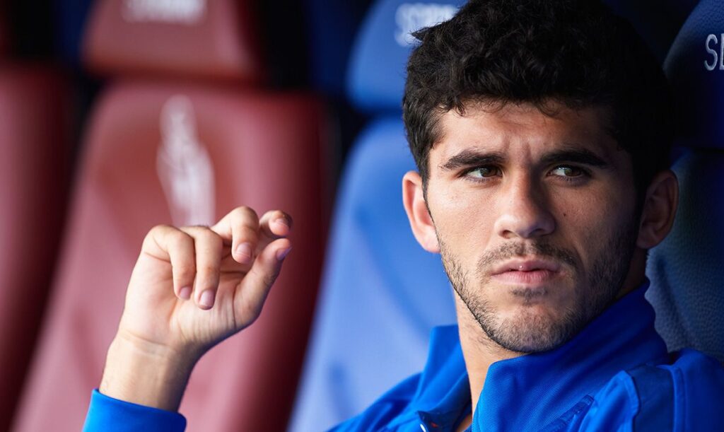 Agreement for the cession of Carles Aleñá to the Real Betis, without option of purchase