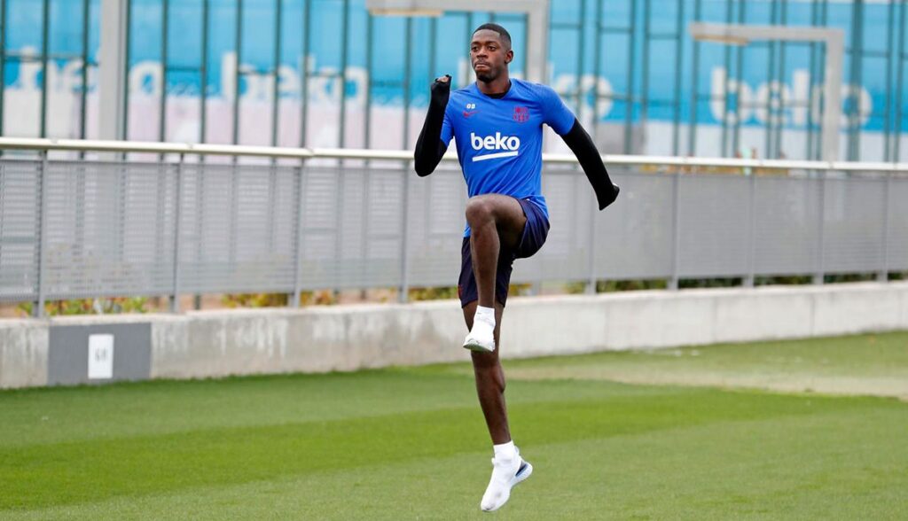 Abidal used his trip to Qatar to visit the injured Ousmane Dembélé