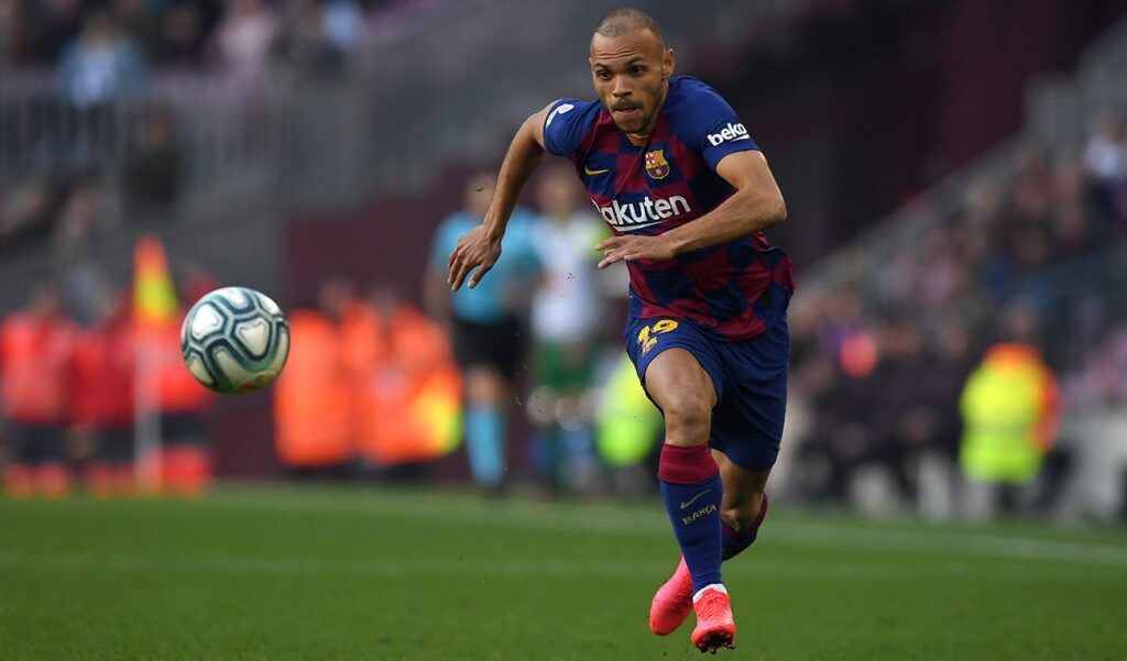 Braithwaite debuts with Barça with an ovation and participating in two goals