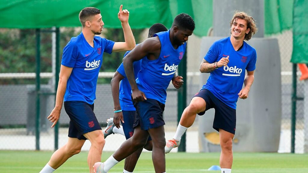 Warning for Lenglet and Umtiti: If they see a yellow card, they will miss the Clásico