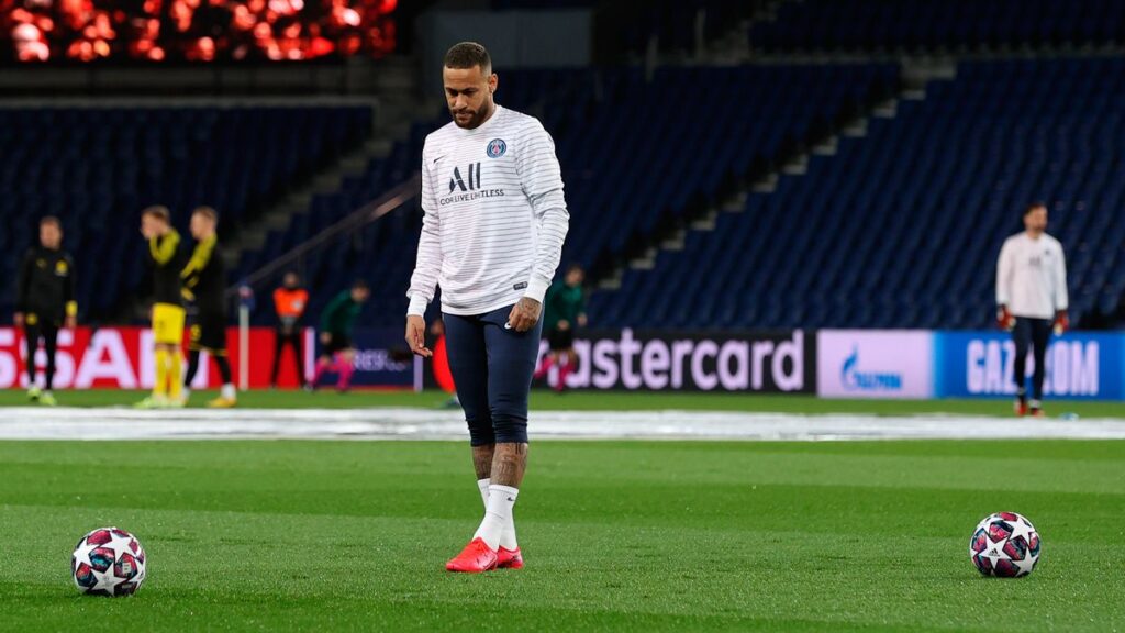 Neymar would earn at Barça half of what he receives at PSG