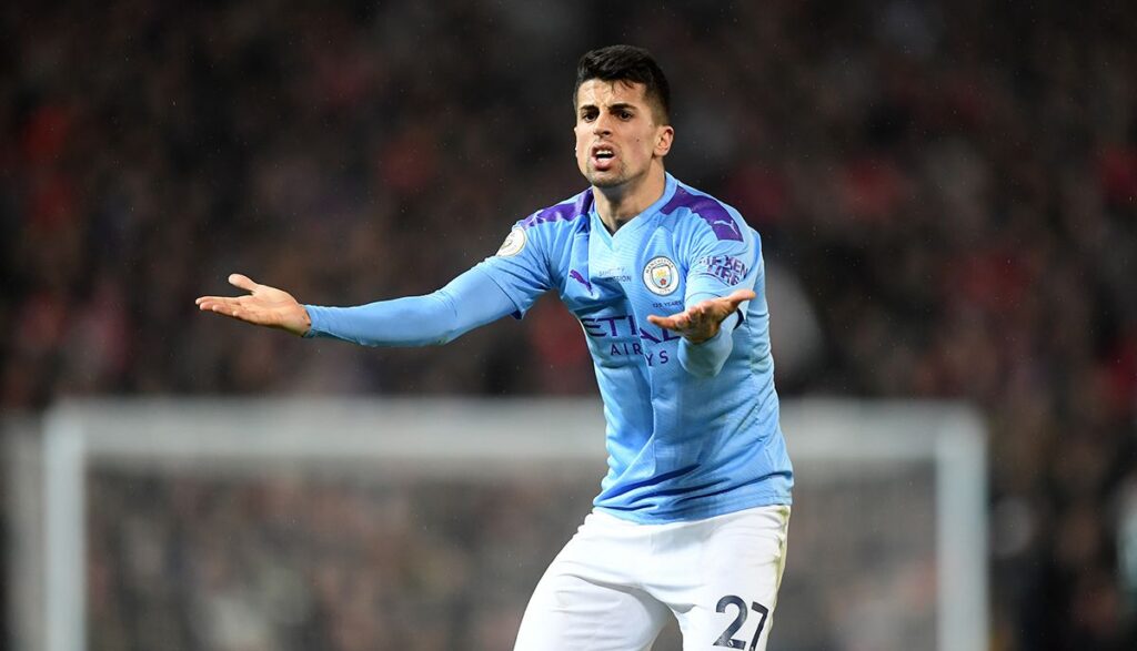 Cancelo gains strength as future Barça winger