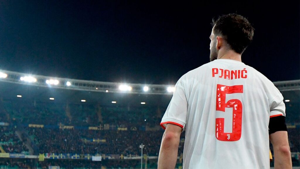 The talks are not just about Pjanic: The names that Barça and Juventus are considering